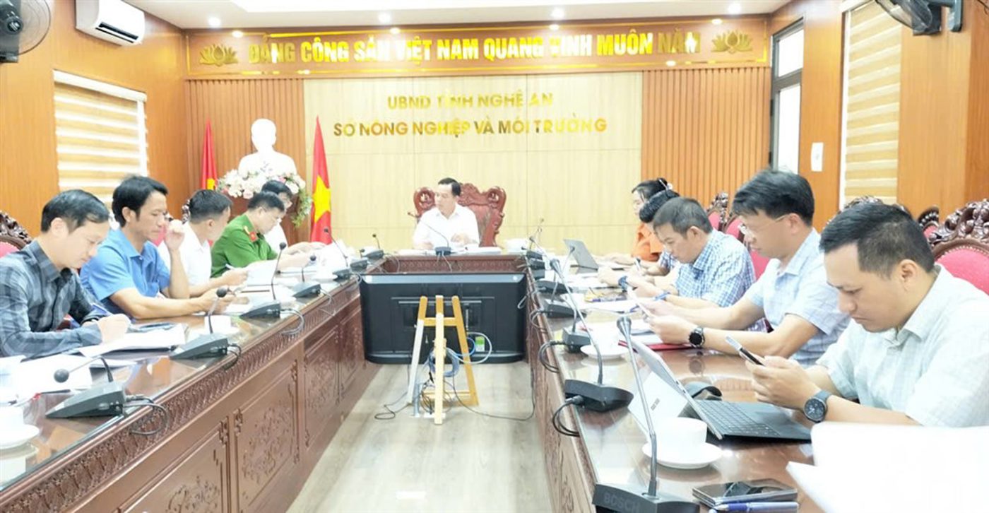 Họp tổ Công tác của Ban chỉ đạo thực hiện chiến dịch làm giàu, làm sạch cơ sở dữ liệu quốc gia về đất đai tỉnh Nghệ An